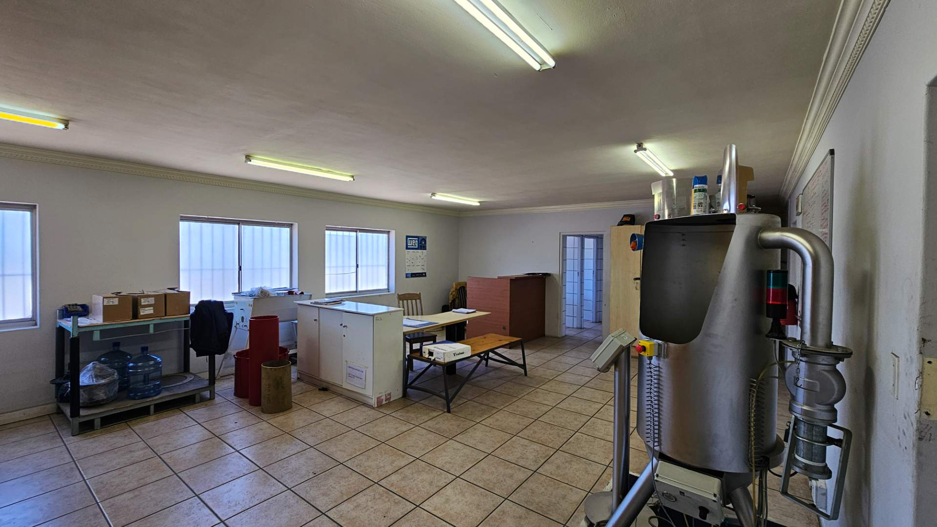 To Let commercial Property for Rent in Parow Industrial Western Cape